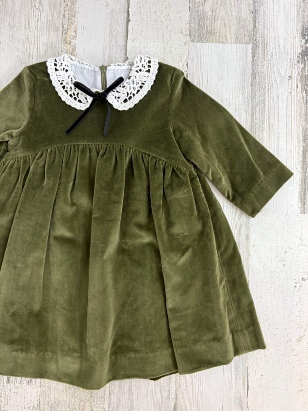 La Coqueta Girls Sz 3T Antonella Green Velvet Dress NWT - Picture 10 of 16
